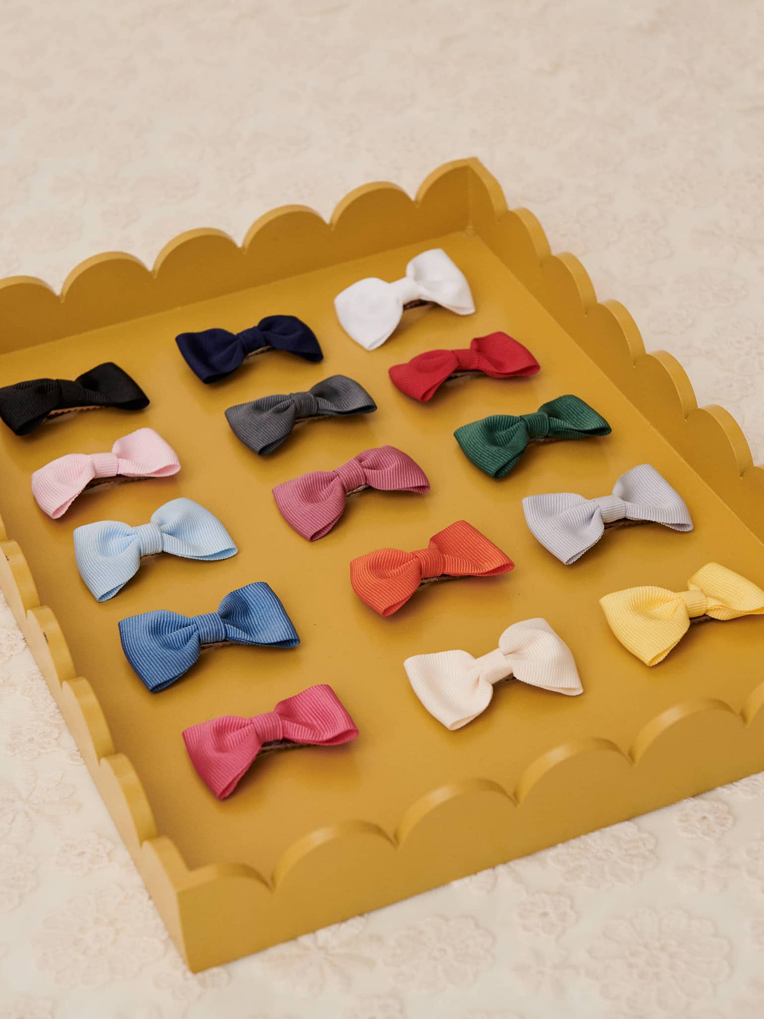 Light Grey Small Bow Girl Clip - Image 3